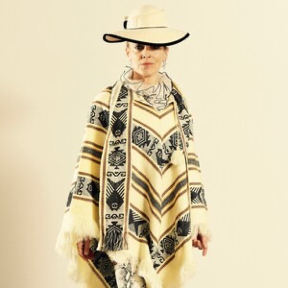 Sweaters - 100% Wool Aztec South Western Poncho w/ Fringe Scarf- Ideal for Festivals